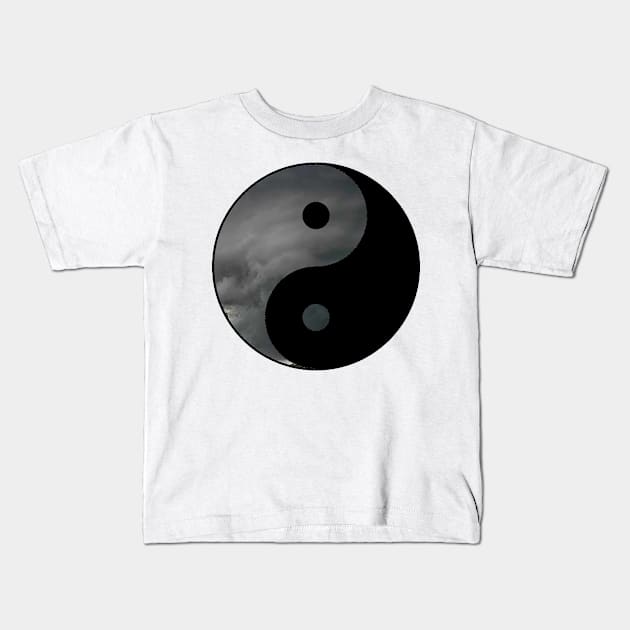 ying yang Kids T-Shirt by cptpuggles